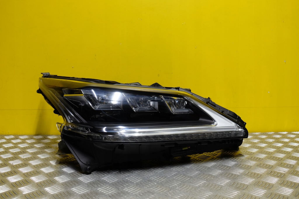 фото №1, Lexus lx lx570 2016- фара лампа full led права usa