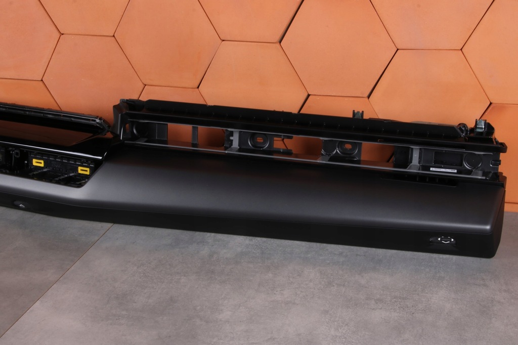 фото №9, Bmw 5' g60 g61 молдинг декоративная dekor консоли dark graphite europa 9640032