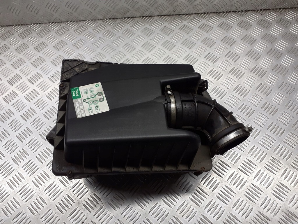 фото №1, Корпус фильтра воздуха astra h 1.7 cdti 55556464