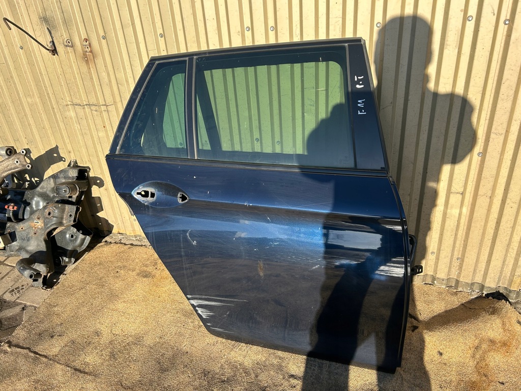 фото №1, Bmw f11 дверь задние правое цвет a89