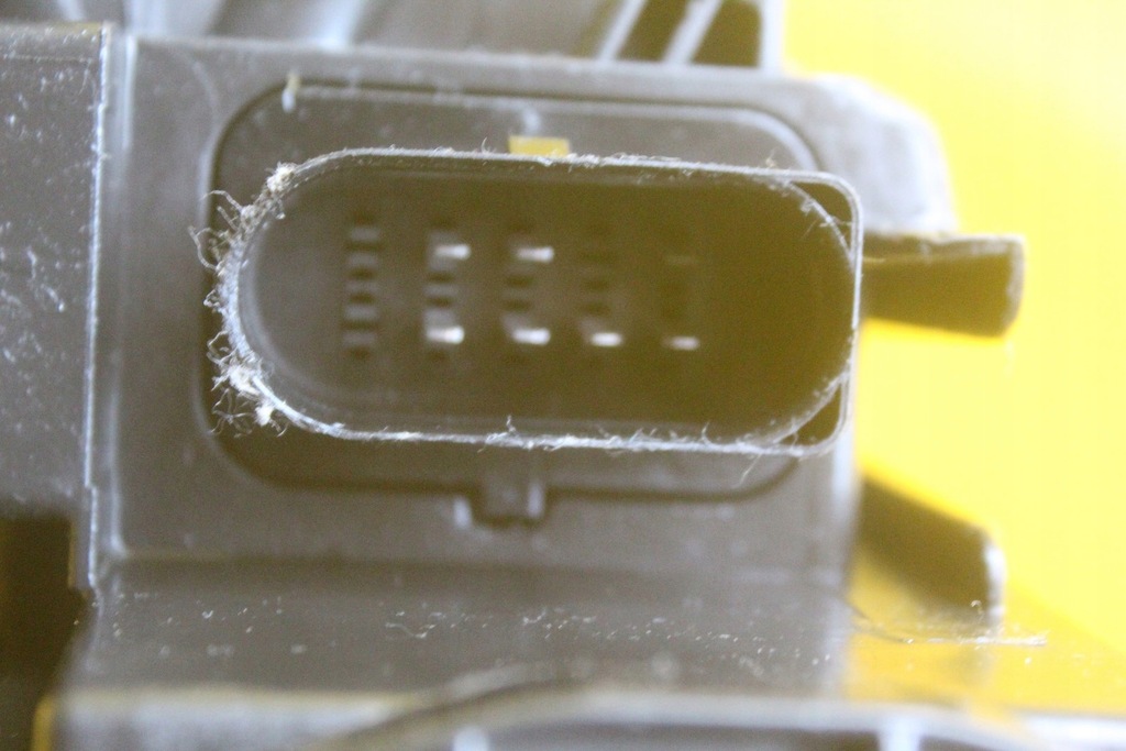 фото №10, Лампа правий перед h7 audi q7 4l 4l0941004