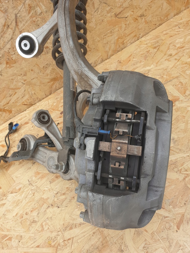 фото №5, Mercedes w205 поворотный кулак правый перед рычаги