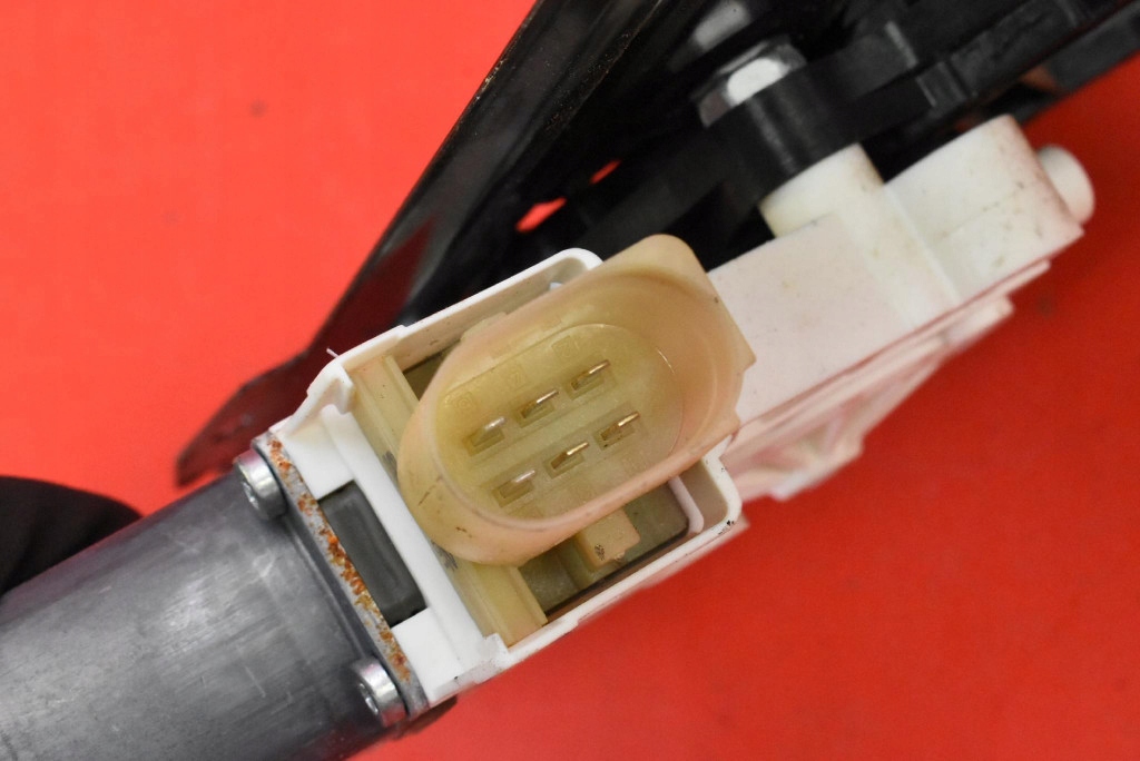 Підйомник скло правий задній 7326326 bmw 4 f36 13-17 в Україні