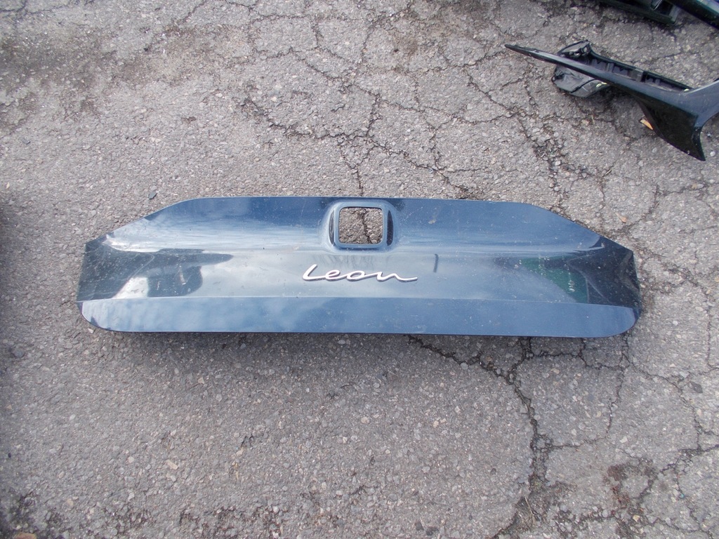 фото №1, Seat leon iv 20- накладка крышки задняя 5fe853955e