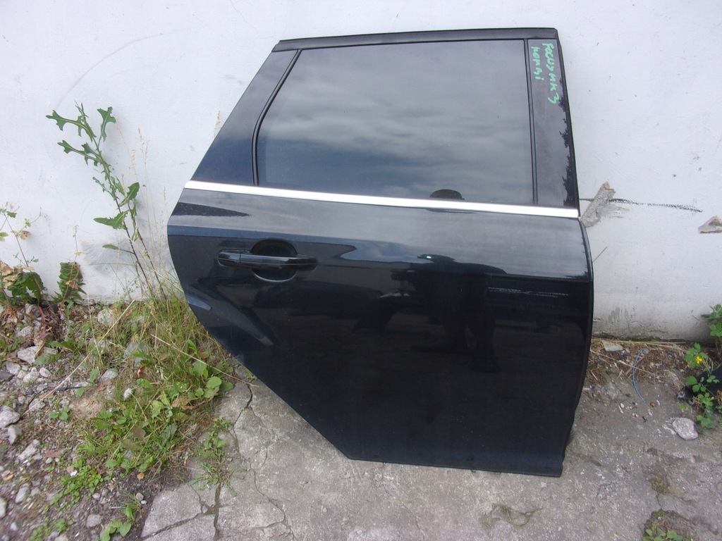 фото №1, Ford focus iii mk3 двері праве задня повний kombi