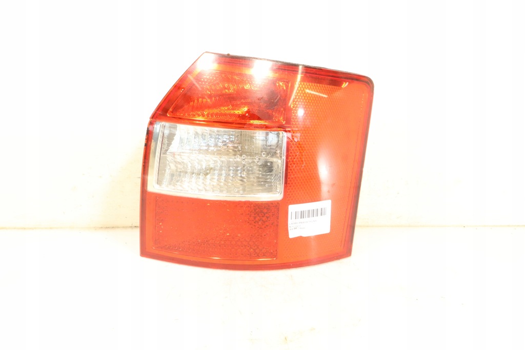 фото №1, Лампа правая задняя audi a4 b6 kombi