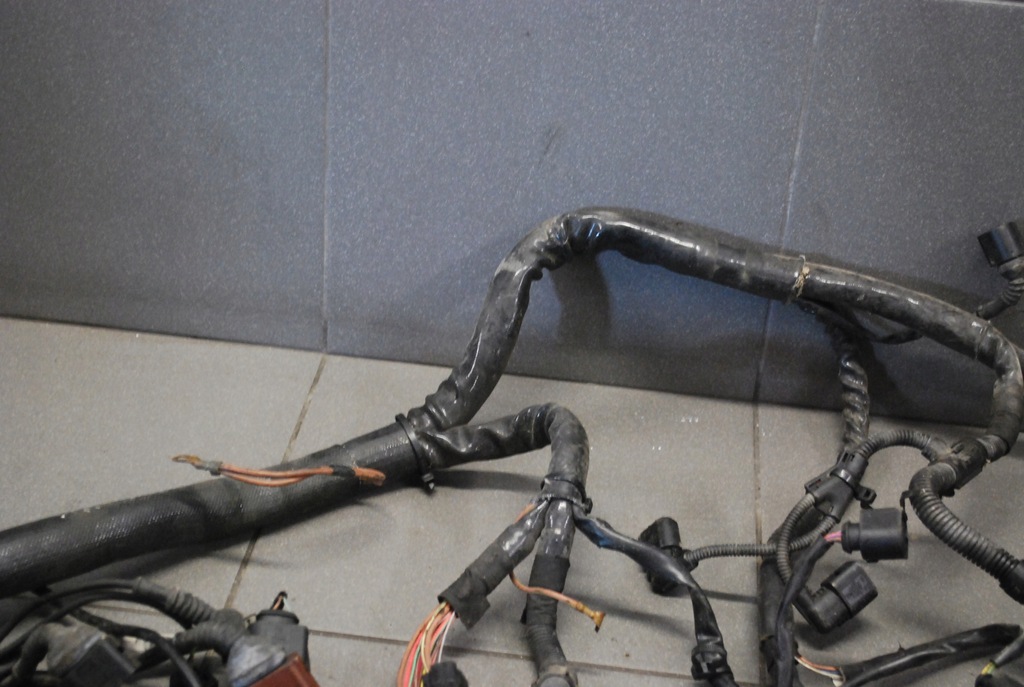 фото №9, Жгут двигателя audi a4 b6 3.0 asn eu 8e1971072qc