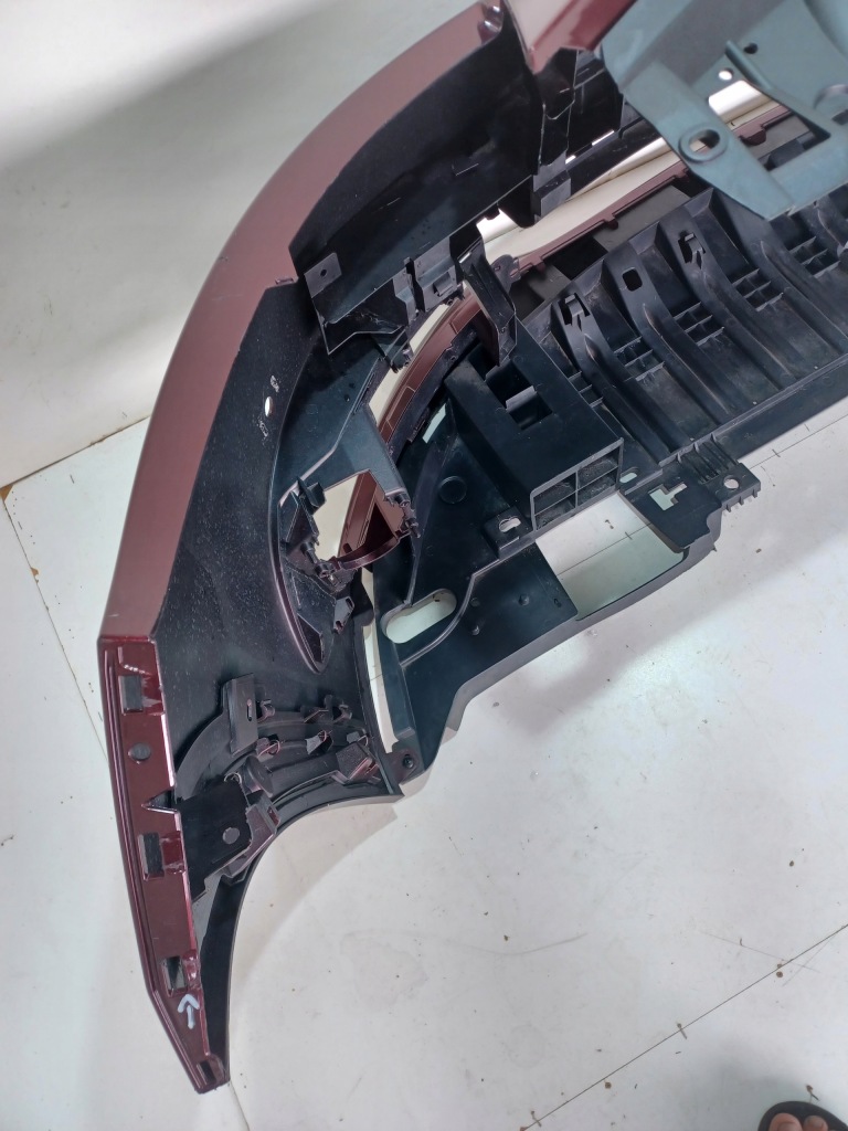 Renault scenic 3 3 рестайлинг  13-16 бампер перед передний 620222347r Киев