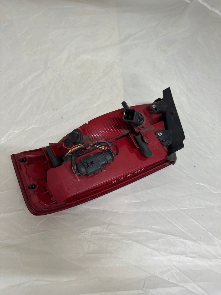 фото №8, Лампа левая задняя w крыло audi a5 coupe 8t0945095d