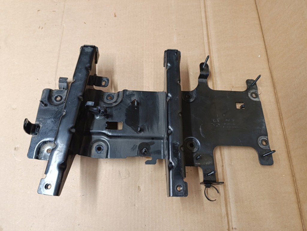 фото №1, Основание инвертора 9834471180 citroen peugeot opel fiat toyota proace