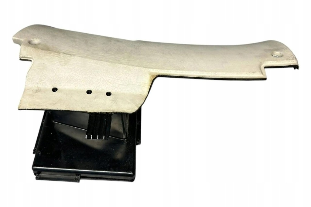 фото №7, Нижня молдинг декоративна панелі приладової панелі audi a8 d2 4d2, 4d8 4d1857005