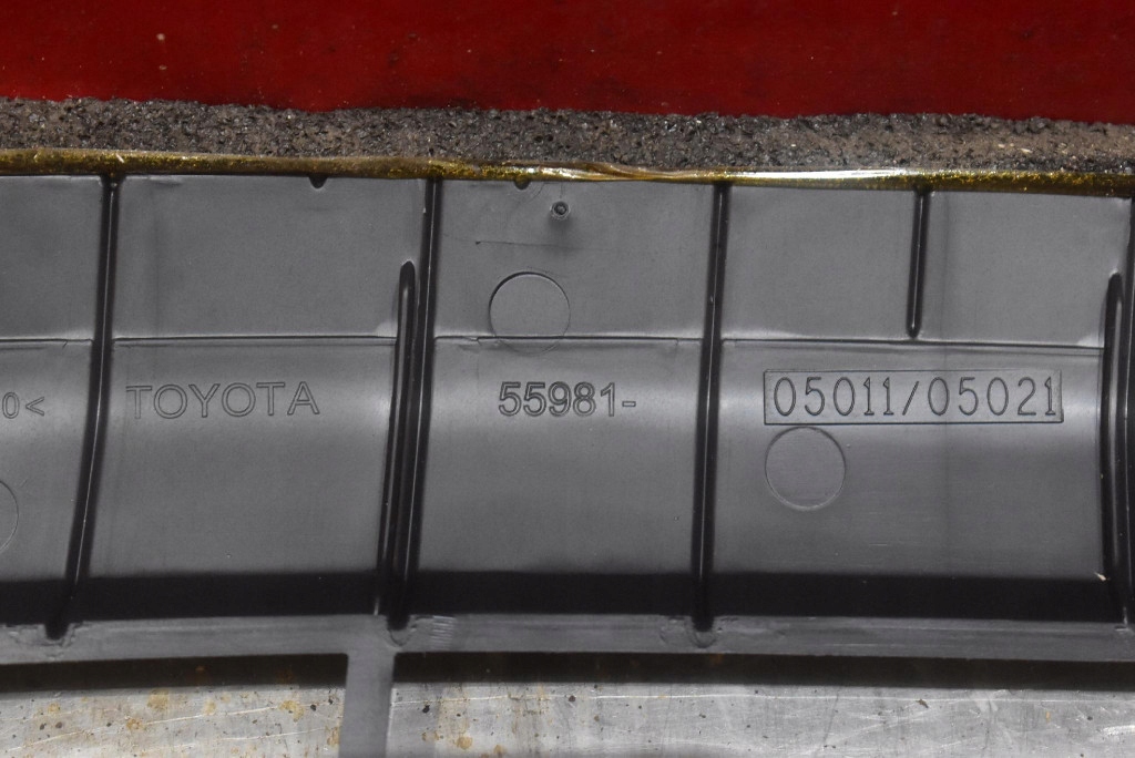 фото №7, Панель приладів приладова консоль панель приладів подушка безпеки eu toyota avensis t27 09-11