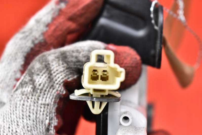 фото №7, Замок кришки задня багажника mazda mx5 mx-5 4 iv nd 15-23