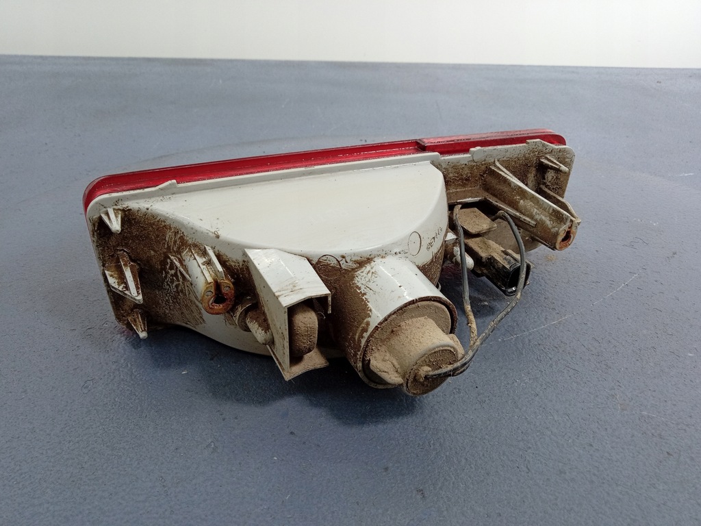 фото №4, Outlander i 03- лампа противотуманная задняя левая