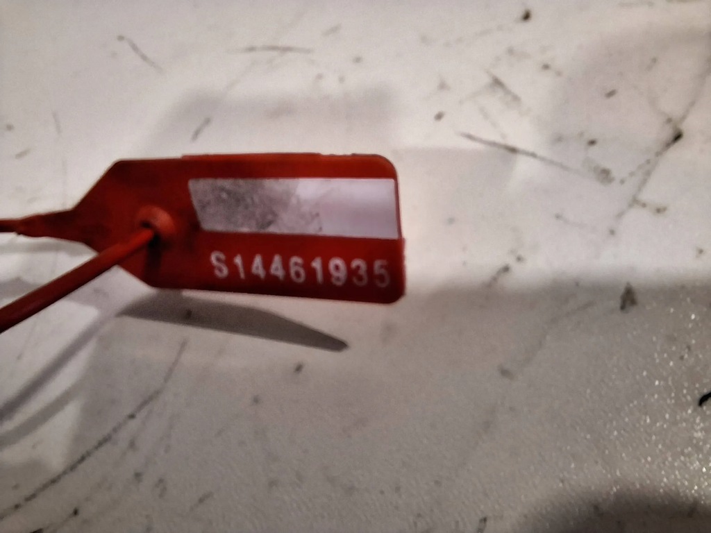 фото №6, Дроссельная заслонка 9673534480 peugeot 208 1.4 hdi 14-