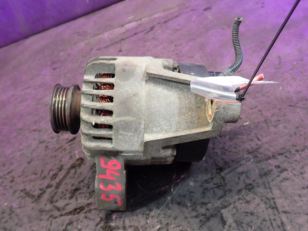 Fiat punto 2 03-09 1.2 60km генератор 51700675 Оригінал