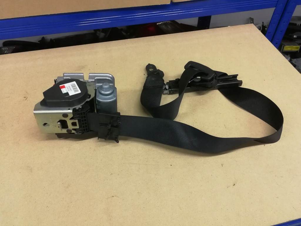 фото №1, Mercedes w211 pas левый перед 602208200