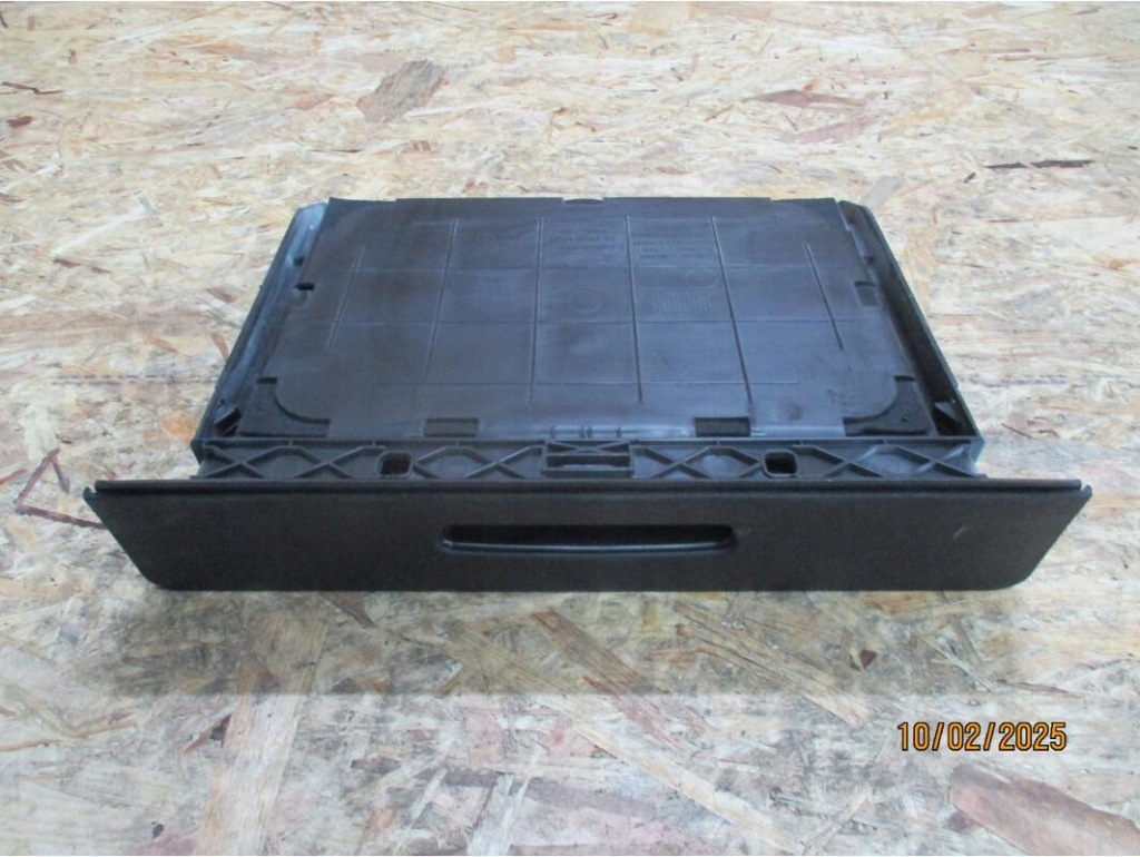 фото №1, Renault scenic iv бардачок полка pod сиденье 849512396r