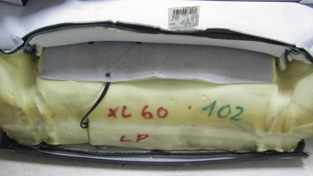 фото №11, Volvo xc60 r-design обшивка сидіння ліва перед 08-13