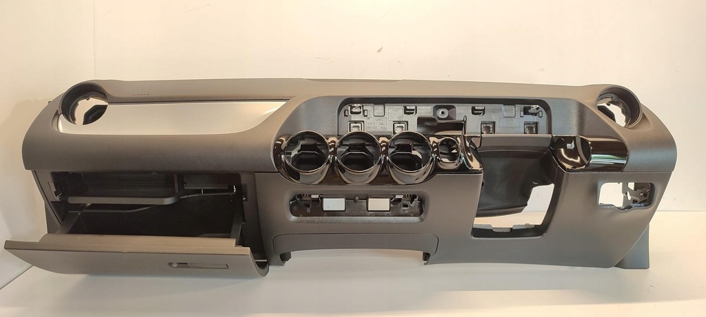 фото №10, Mercedes w247 приборная панель приборная панель rhd anglik a2476809700 a2478205901