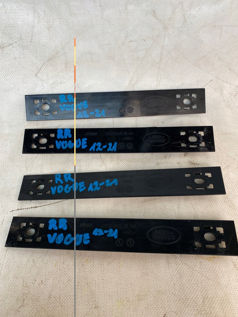 фото №1, Range rover vogue 12-21 кронштейн ручки потолочный