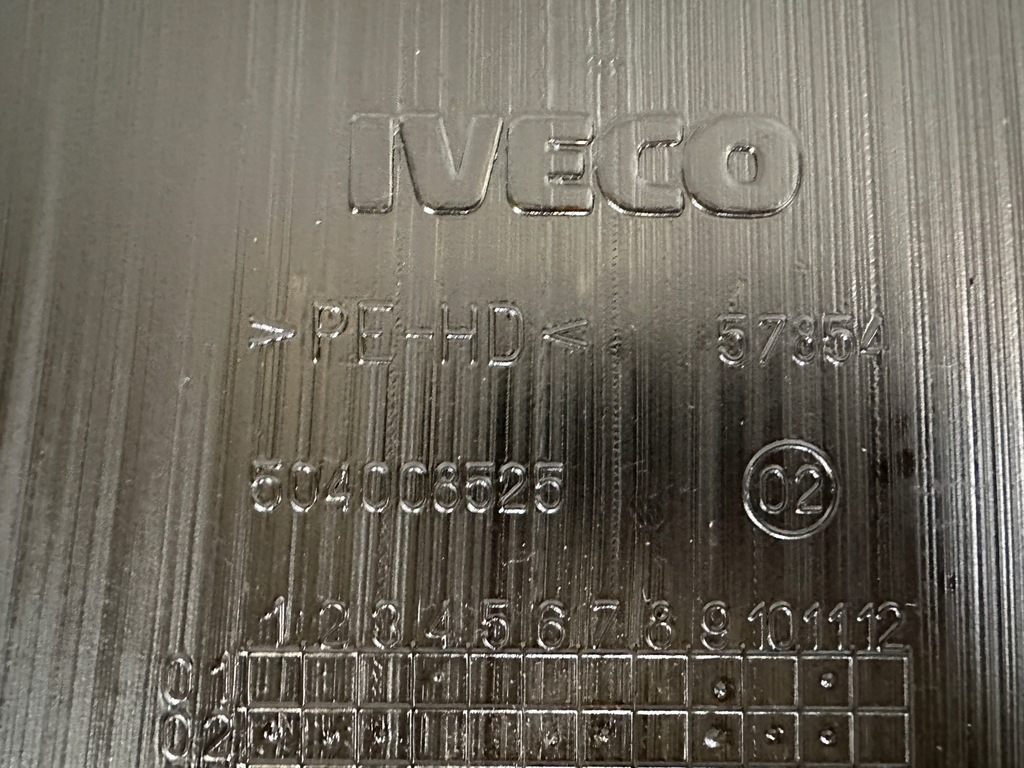 фото №6, Бардачок pod кабина правый lub левый iveco stralis hi way 504008525