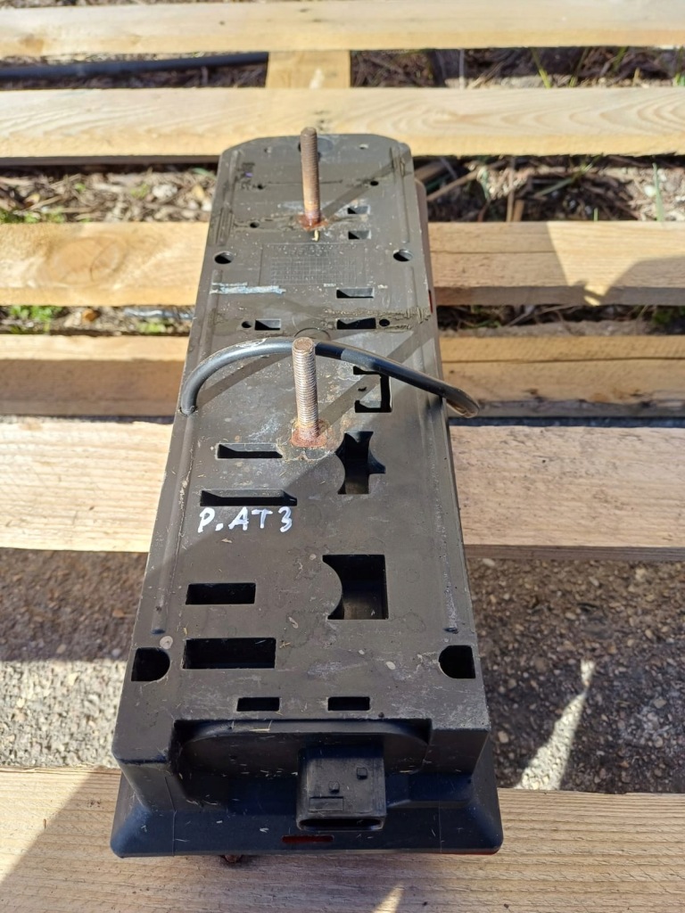 фото №4, Лампа правая задняя задняя оригинал mercedes atego mp3 3 2014r