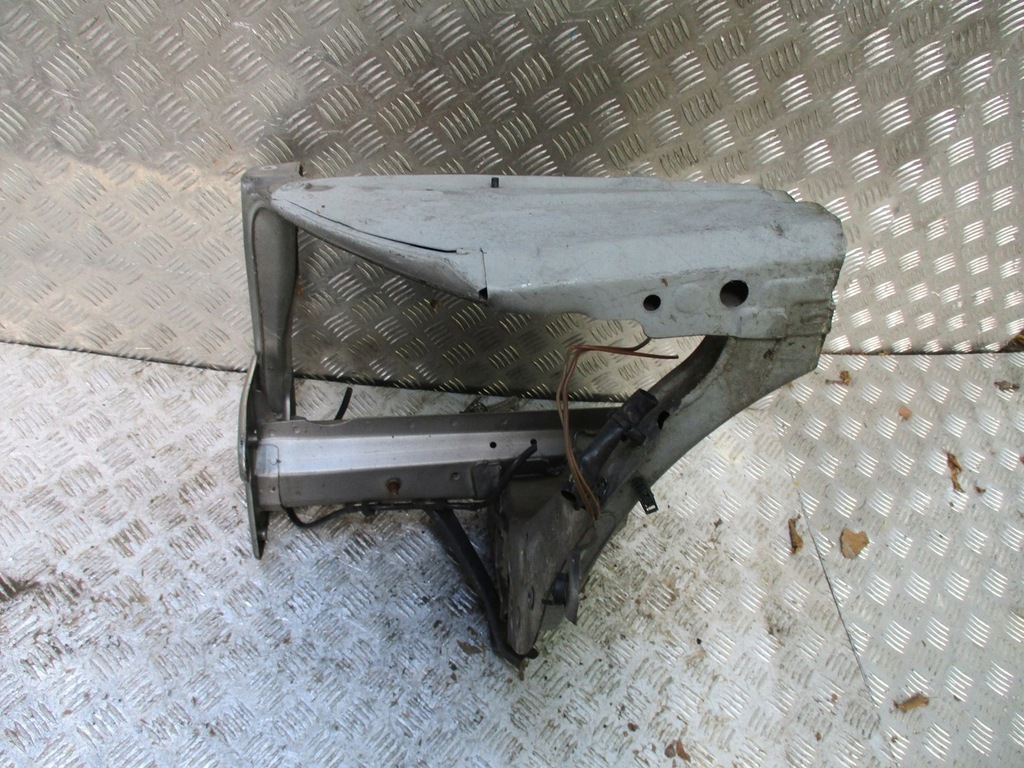 фото №1, Лонжерон четверть audi a6 4f0 левая перед