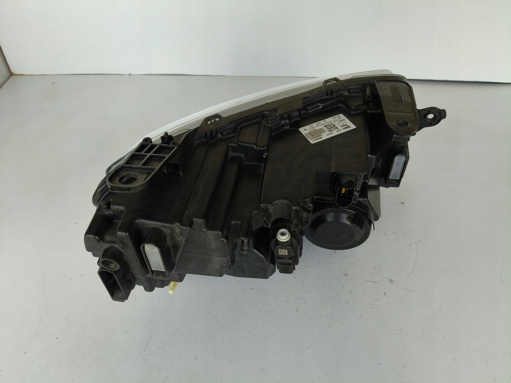 фото №4, Лампа левая фара dacia duster ii 21- lift full led