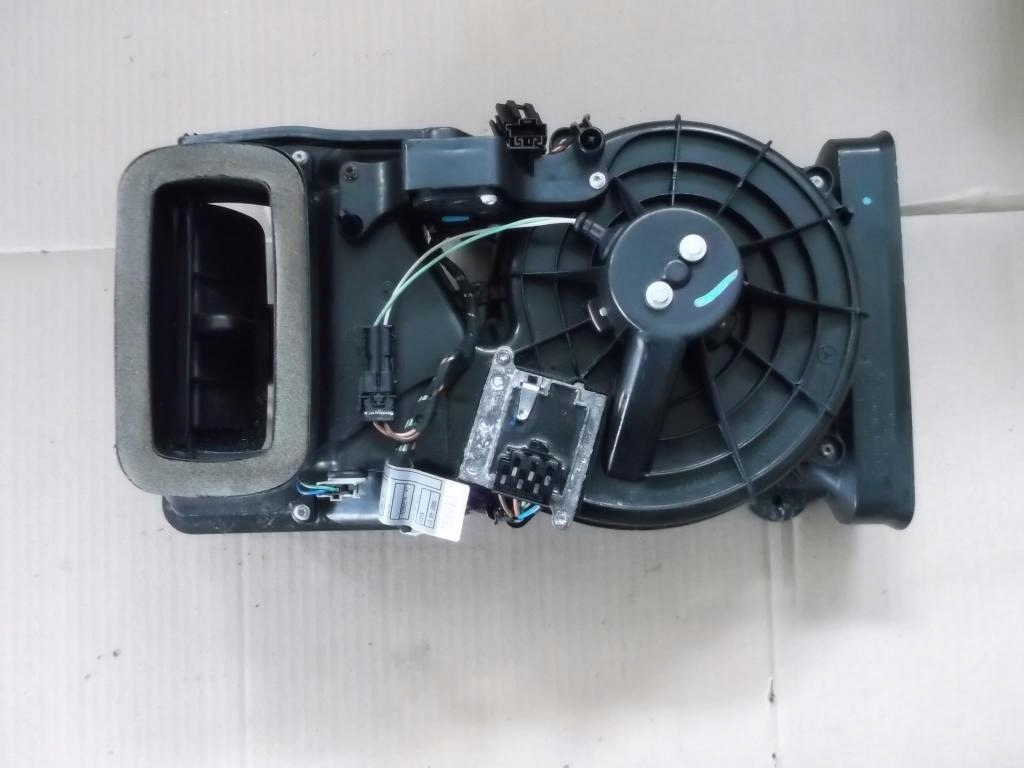 фото №1, Mercedes r w251 отопитель воздуходувка задняя задняя