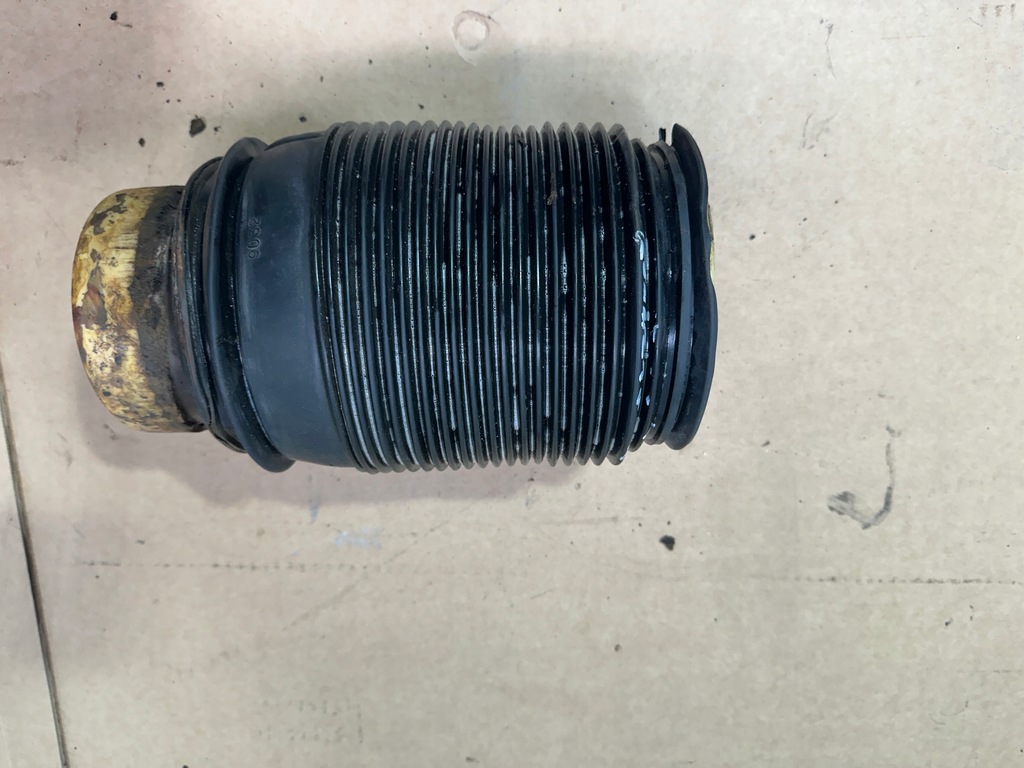 фото №5, Подушка амортизатора левый задняя, пневмоподушка airmatic mercedes cls w218