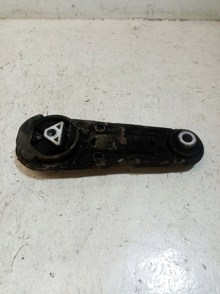 фото №1, Подушка двигуна renault clio 3 8200338385
