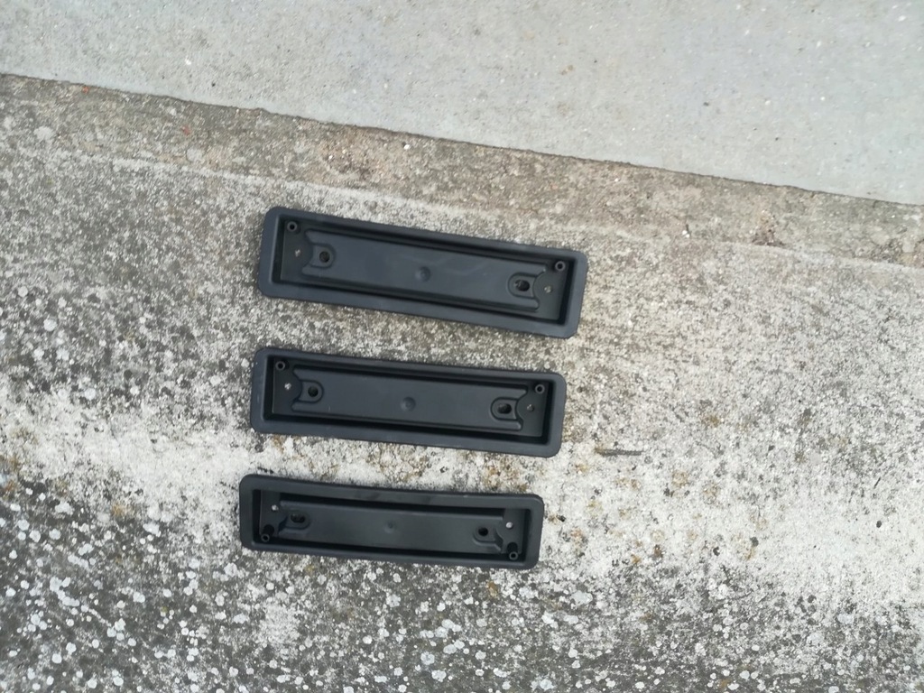 фото №1, Tesla 3 підкладка молдинг pod номерний знак малий 1096843