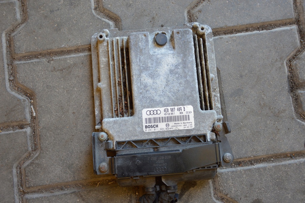 фото №1, Audi a8 d3 4.0 tdi бортовой компьютер 4e0907409b