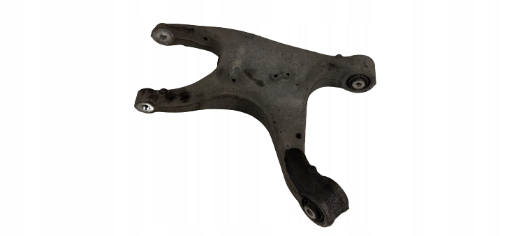 фото №1, { audi a6 c7 3.0 tdi рычаг правый задняя 8r0505312f