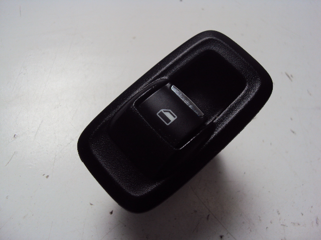 фото №1, Панель стекло задняя ford ecosport ii 17-