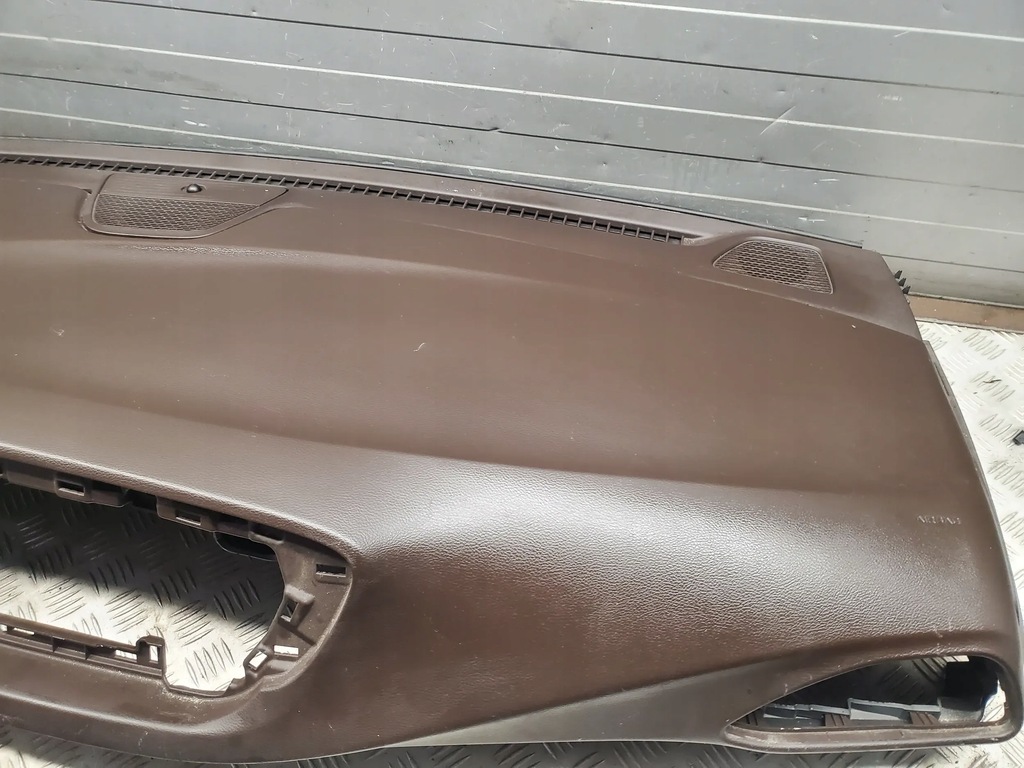 фото №9, Chrysler pacifica 5rl04trmaa з передній панелі приладова, консоль