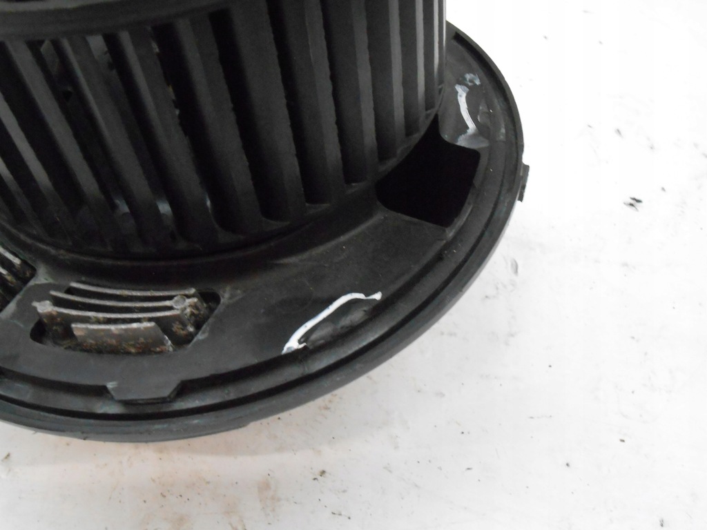 фото №10, Bmw x3 f25 воздуходувка обдув кабины отопитель t1013621m