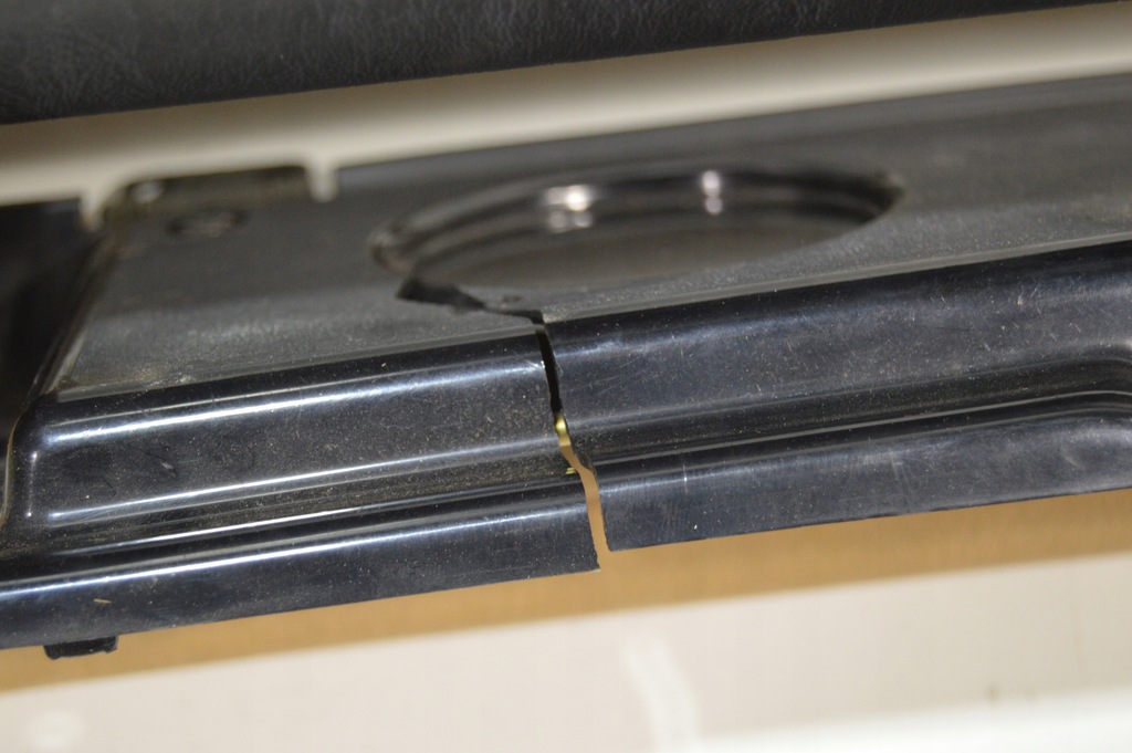 фото №7, Консоль панель приладів приладова mercedes w126 dattel palomino