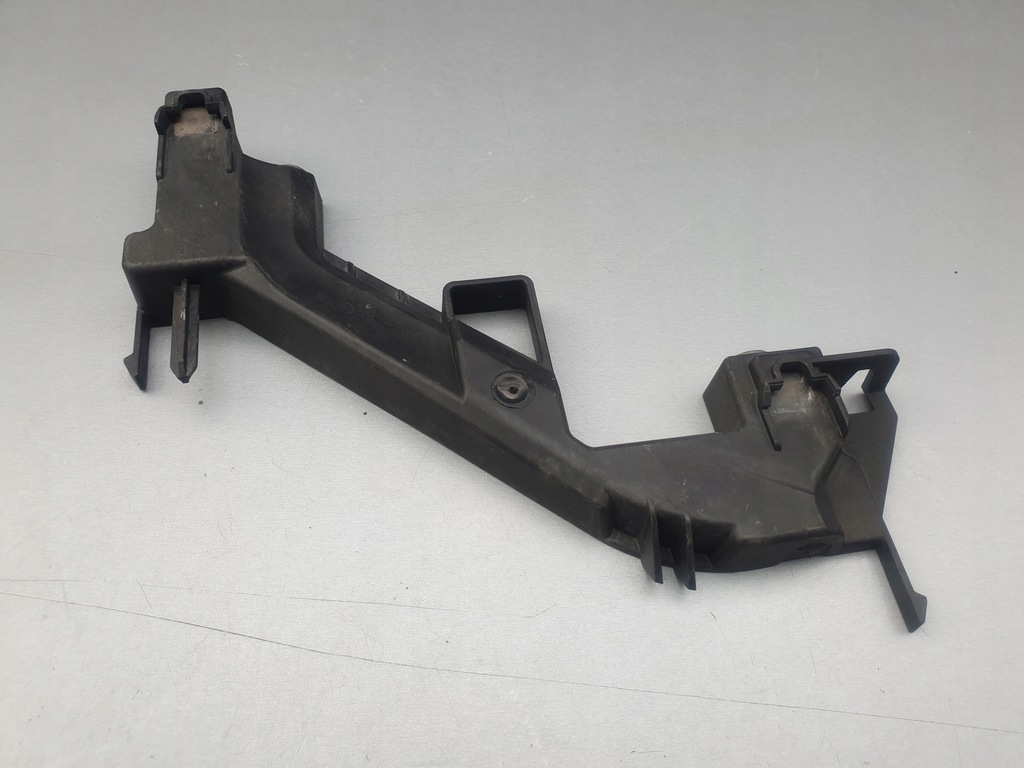 фото №1, Panamera 971 направляющая кронштейн фара правый