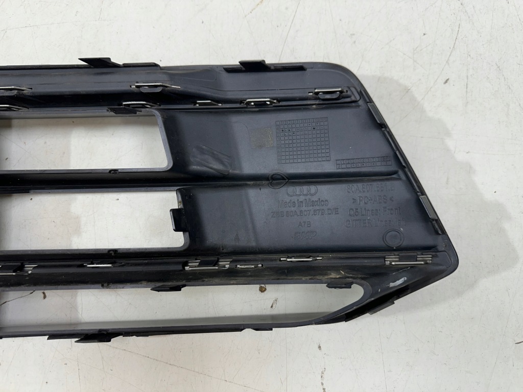Решётка бампера левая перед audi q5 80a s-line 80a807679d Киев