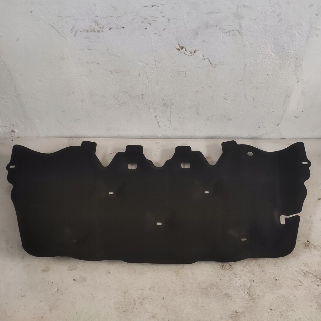 фото №1, Volvo v40 ii 2016 шумоізоляція капот підкрилок