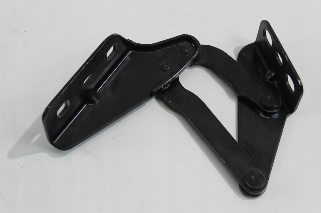 фото №1, Петля капот правый iveco daily iv идеальное состояние 56087-045