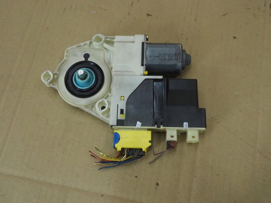 фото №10, Двигатель стекло передней правой peugeot 307 9649911380