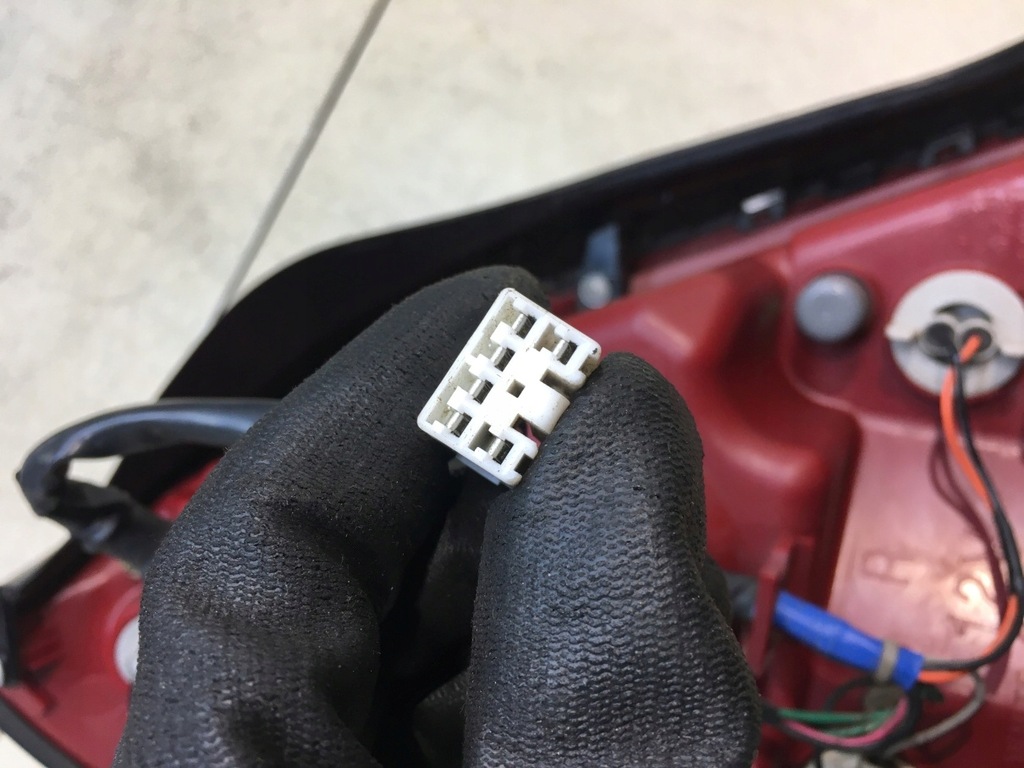 фото №7, Лампа правый задняя hyundai elantra iii