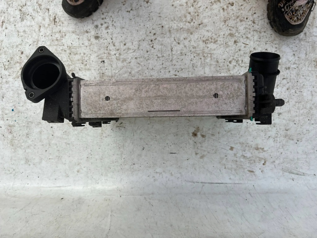 Интеркулер audi q7 4m0 радиатор воздуха наддувочный 4m0145804 с Разборки