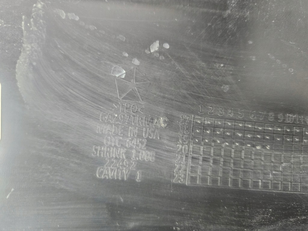 фото №15, Jeep cherokee v kl lift 2018 - бампер перед 6 x pdc 6az97trmac лак pxj