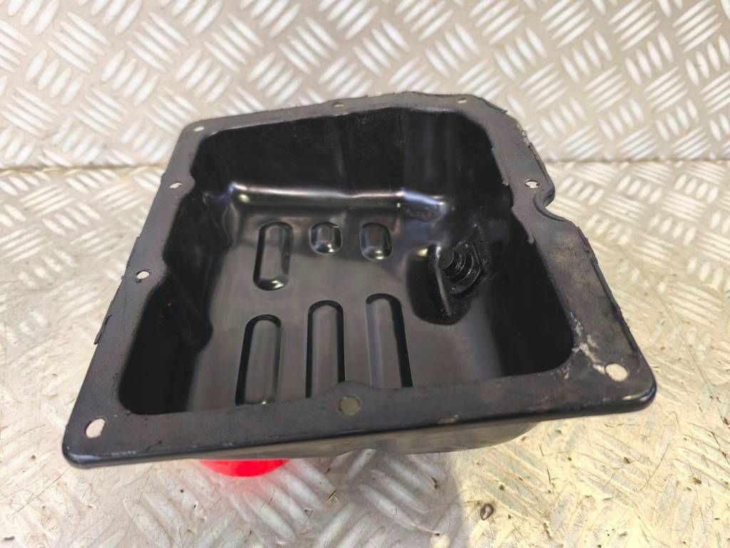 Піддон масляна 1806067993a kia picanto iii hyundai i10 ii 1.0 benz 67km g3la Недорого