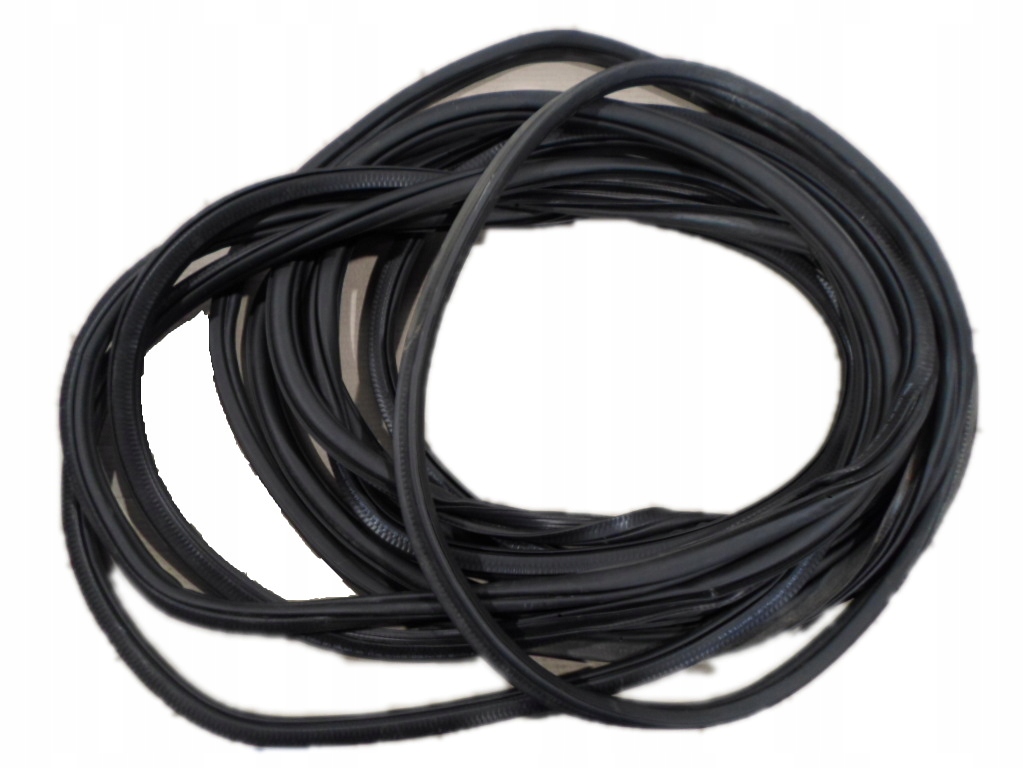 фото №1, Skoda kodiaq прокладка кузовна права передня