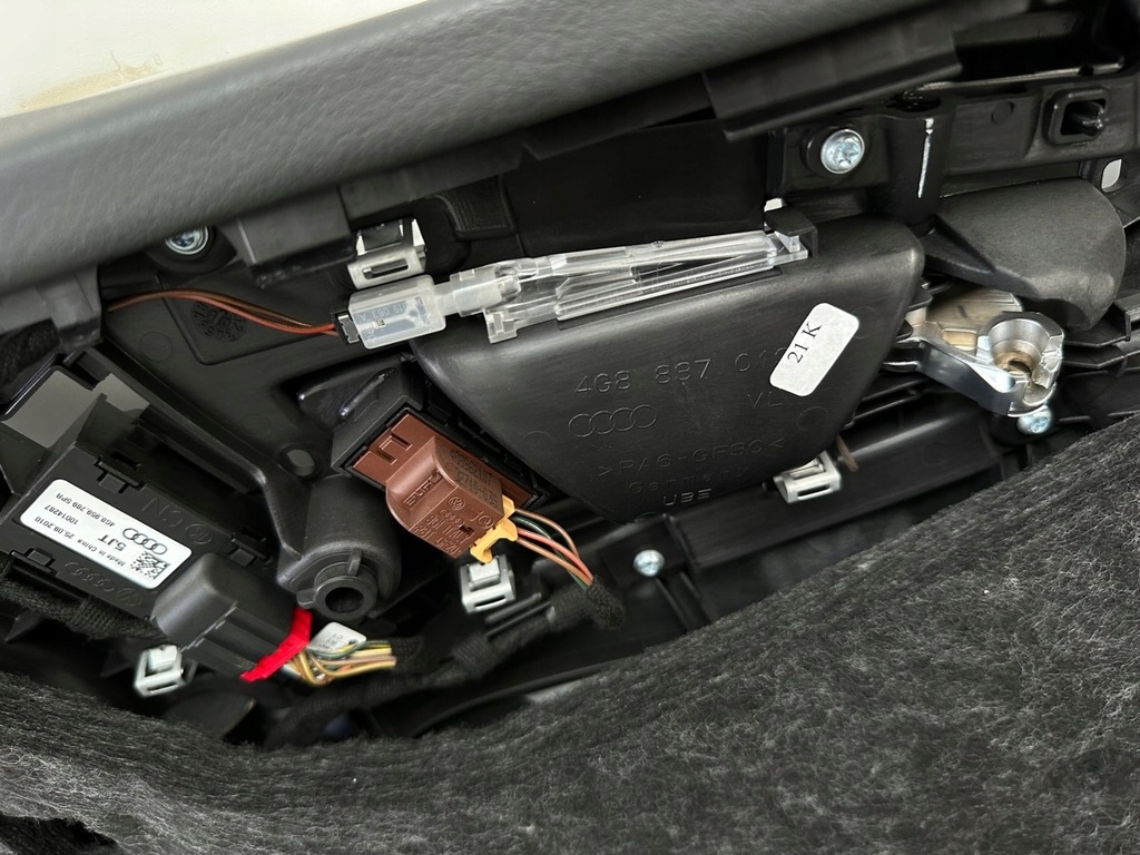 фото №9, Обивка дверь обшивка левый перед передний audi a7 4g 4g8 uk anglik